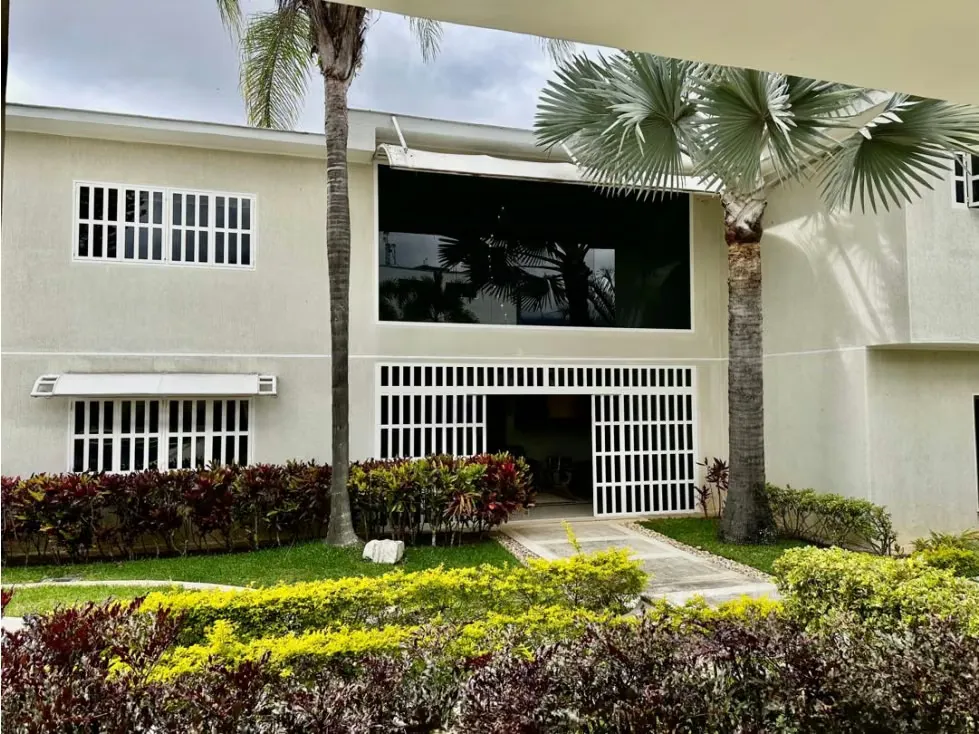 En venta casa ubicada en Colinas de Bello Monte - 30