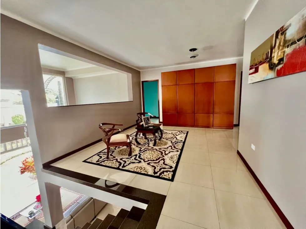 En venta casa ubicada en Colinas de Bello Monte - 52