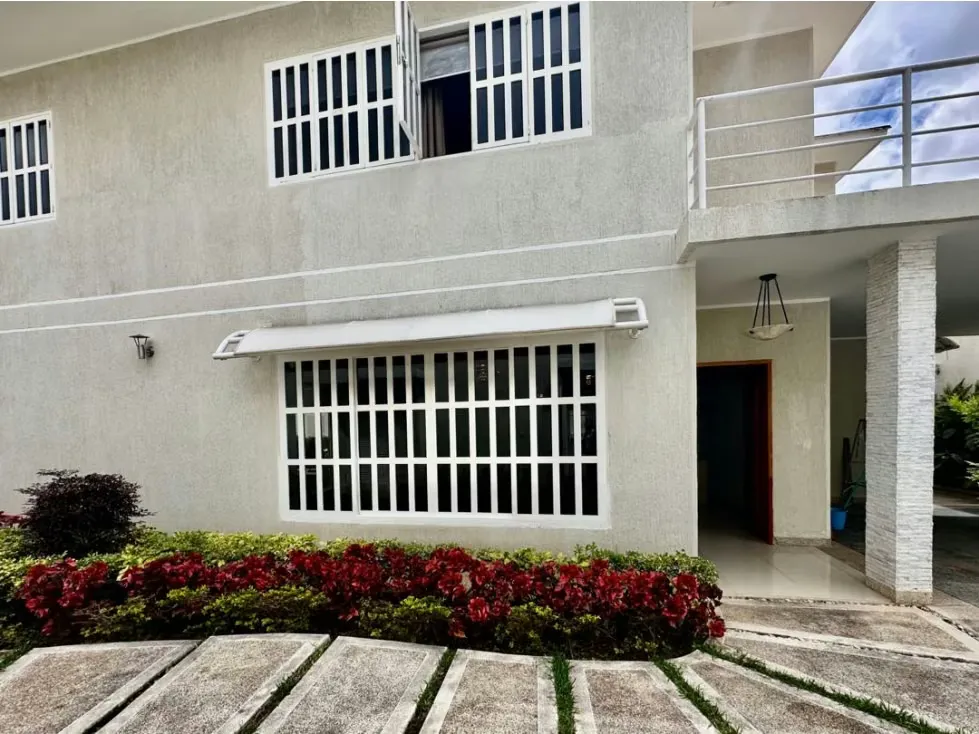 En venta casa ubicada en Colinas de Bello Monte - 88