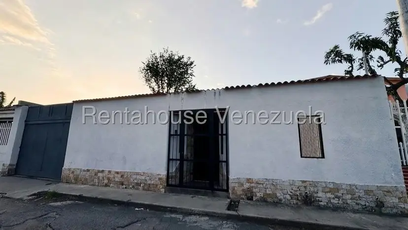 Casa (Duplex) en Alquiler en El Limon, Aragua