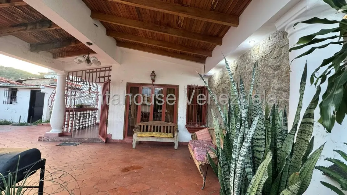 Casa (Duplex) en Alquiler en El Limon, Aragua - 2