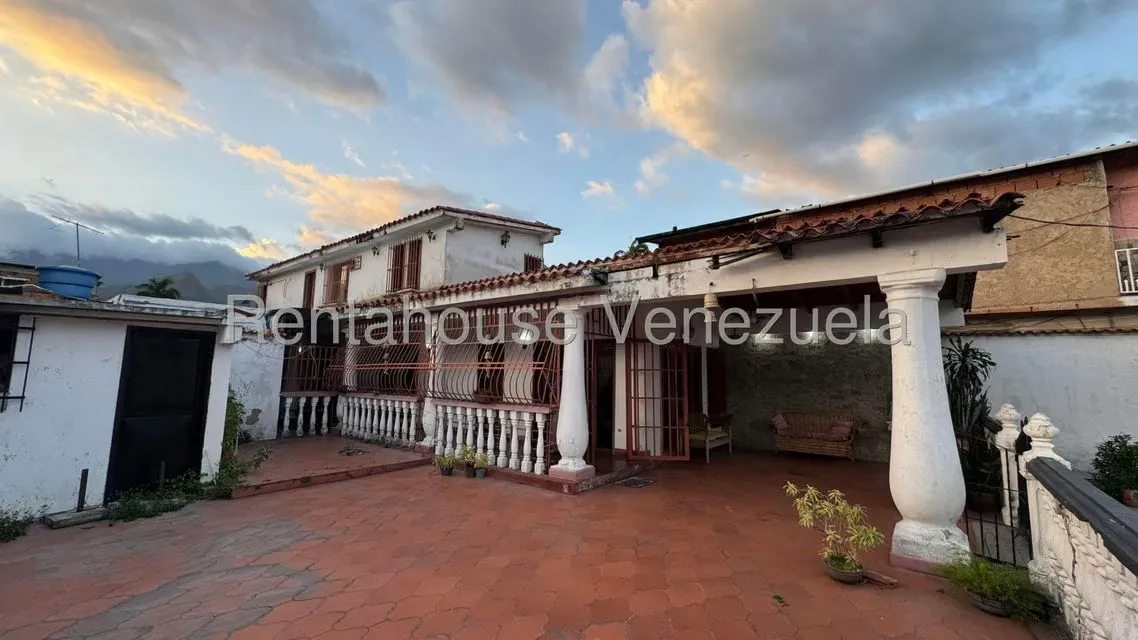 Casa (Duplex) en Alquiler en El Limon, Aragua - 12