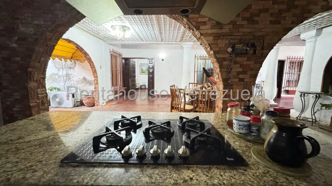 Casa (Duplex) en Alquiler en El Limon, Aragua - 20