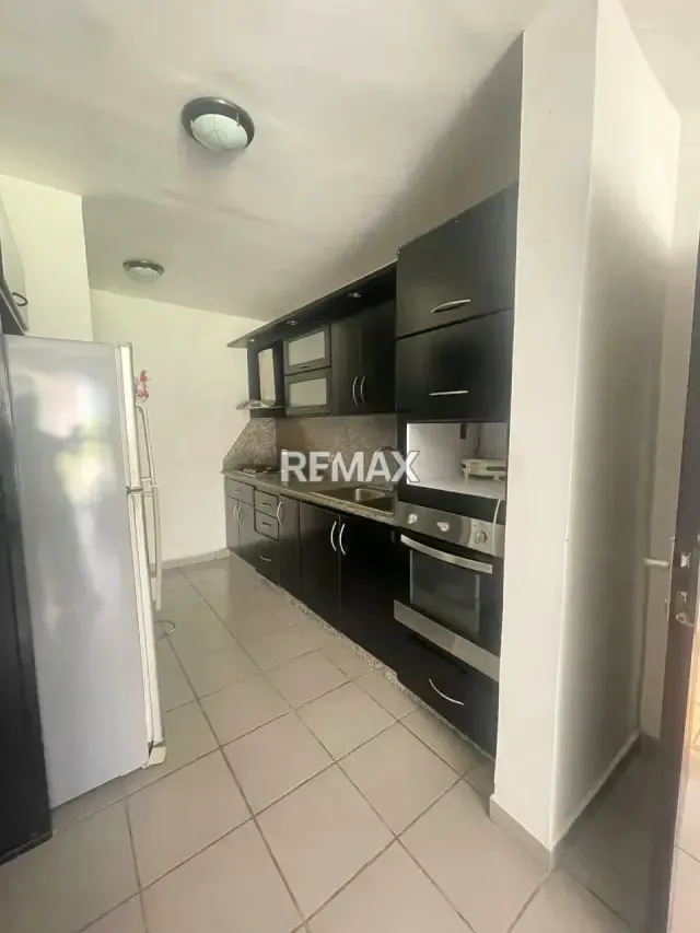 Apartamento en Venta San Diego Montemayor Planta baja. - 3