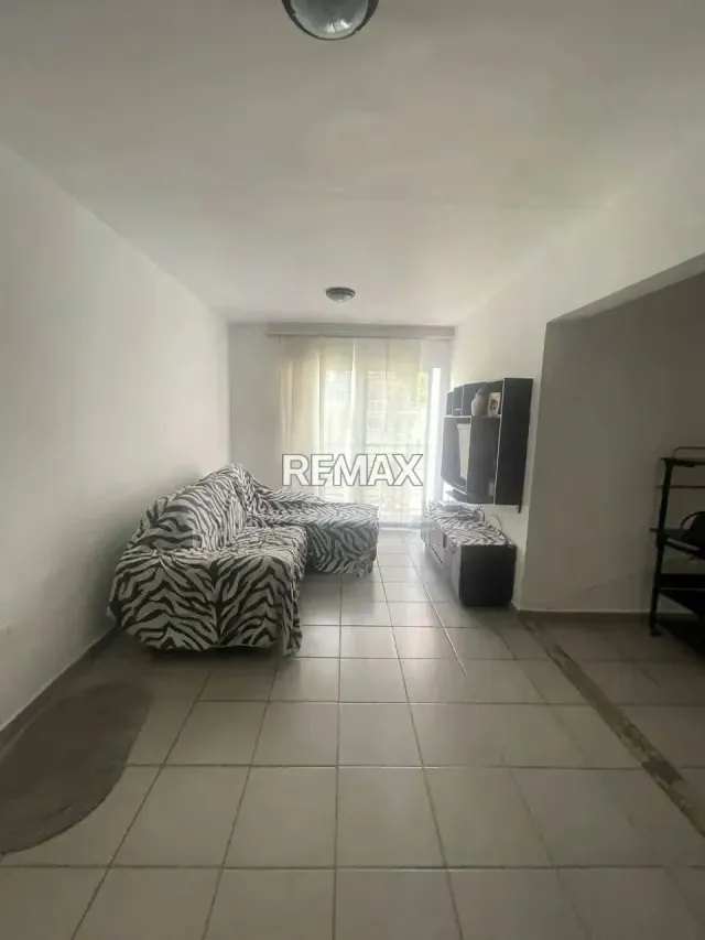 Apartamento en Venta San Diego Montemayor Planta baja. - 5