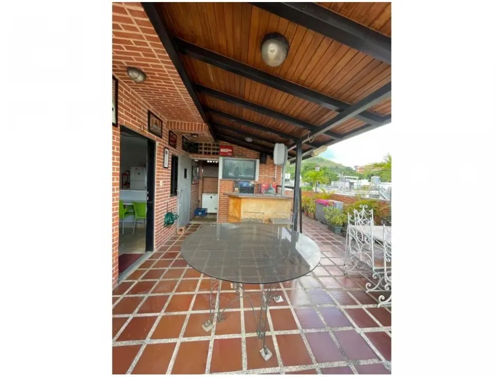 Vendo edificio comercial 870m2 Los Chorros 4528 - 22