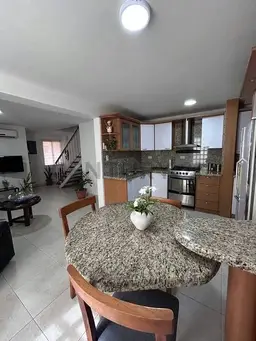 Vista 16