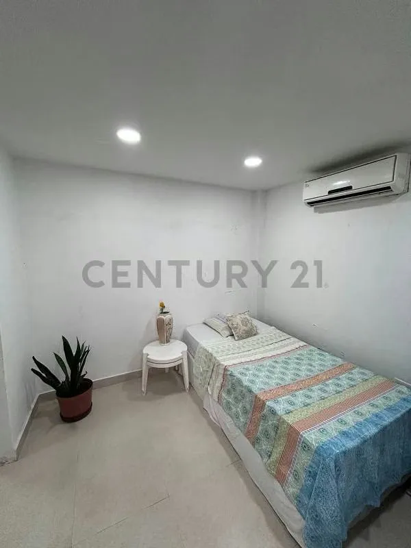 Townhouse en Los Robles - 24