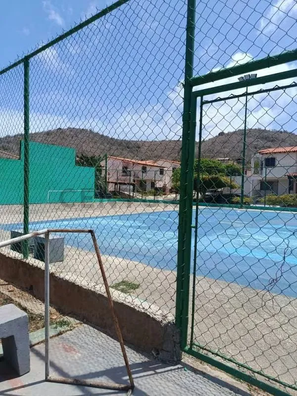 Townhouse en Los Robles - 6