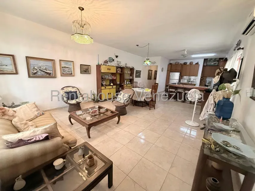 Casa (1 Nivel) en Venta en Playa Verde, Vargas - 6