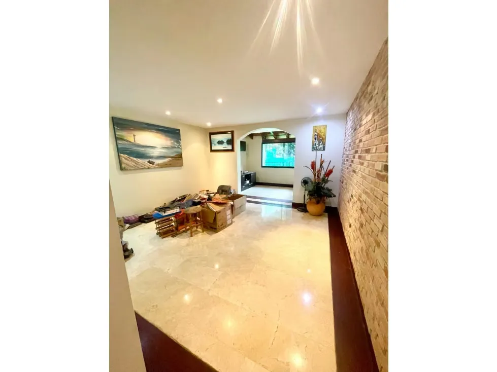 Vendo casa 320m2 Santa Rosa de Lima 9983 - 2