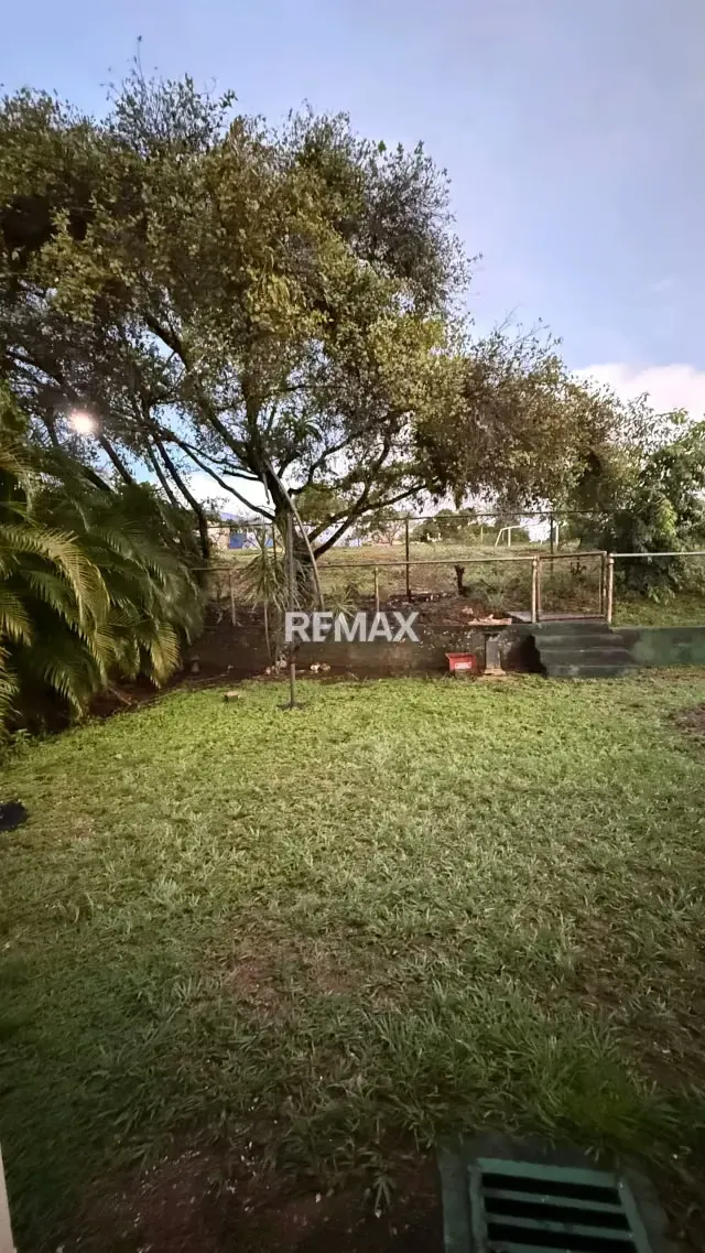 Venta: Casa en Urbanización Chalets de la Laguna, Tipuro - 12