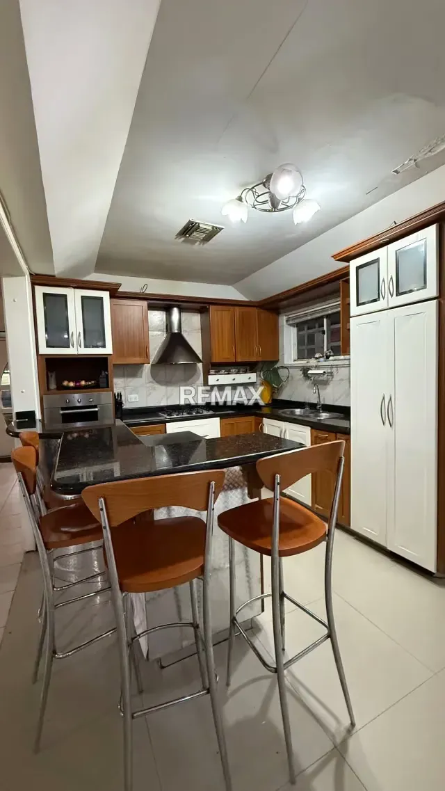 Venta: Casa en Urbanización Chalets de la Laguna, Tipuro - 2