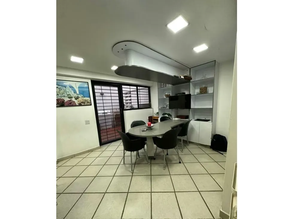 Vendo casa en calle cerrada 600m2 La Lagunita 5657 - 12