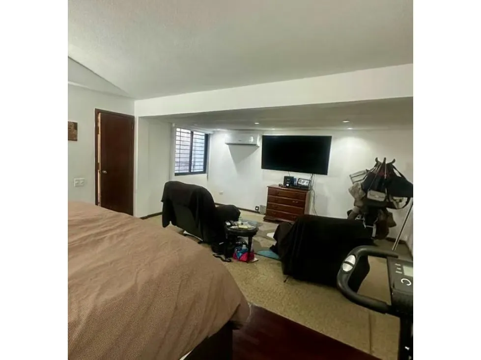 Vendo casa en calle cerrada 600m2 La Lagunita 5657 - 15
