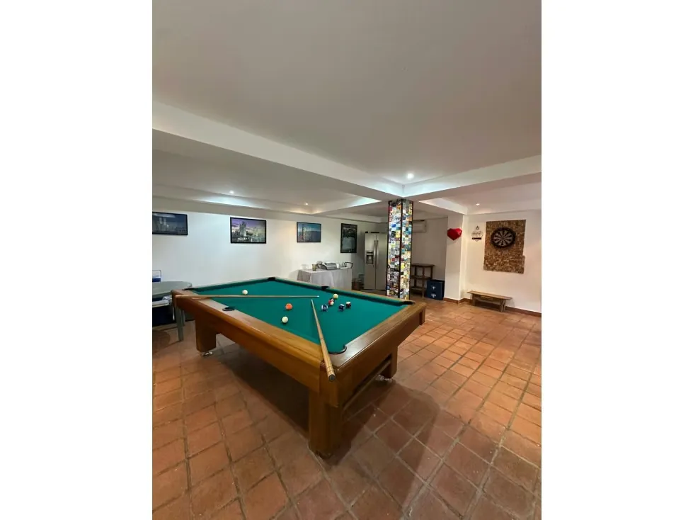 Vendo casa en calle cerrada 600m2 La Lagunita 5657 - 23