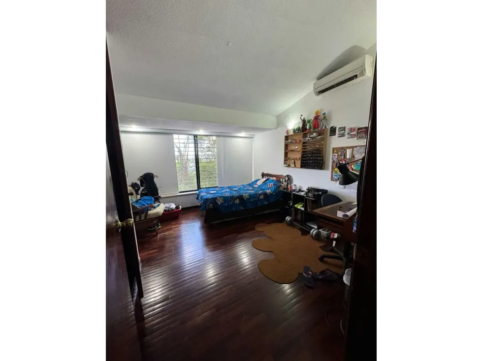 Vendo casa en calle cerrada 600m2 La Lagunita 5657 - 34