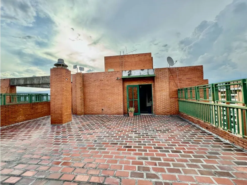 Se vende PH 214m2 + 288m2 terraza 3h+s5b/2p Prados del Este - 26