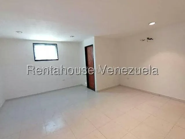 Comercial (Consultorio Medico) en Alquiler en Centro, Lara - 8