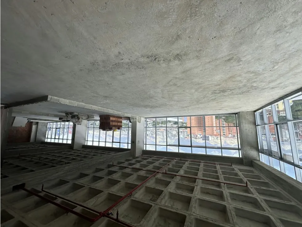 OFICINA EN VENTA EN OBRA GRIS CON VISTA AL ÁVILA CFM Anma - 2