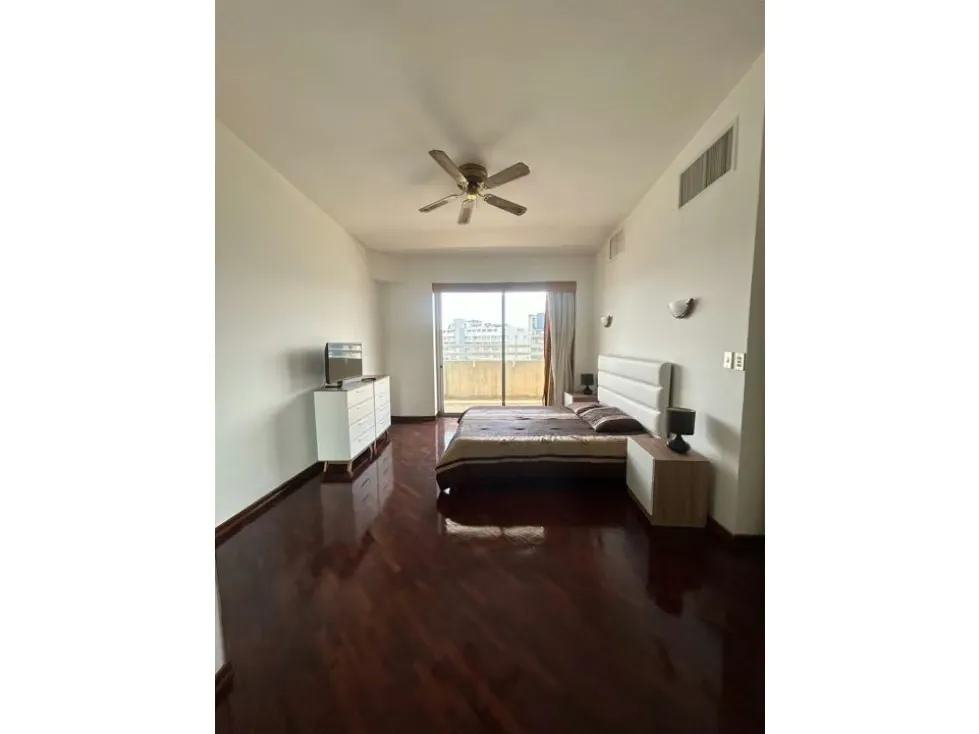 Alquilo PH duplex 400m2 Altamira 0945 - 11