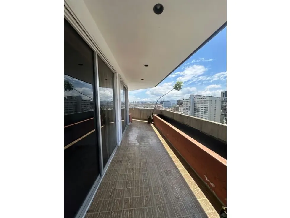 Alquilo PH duplex 400m2 Altamira 0945 - 13