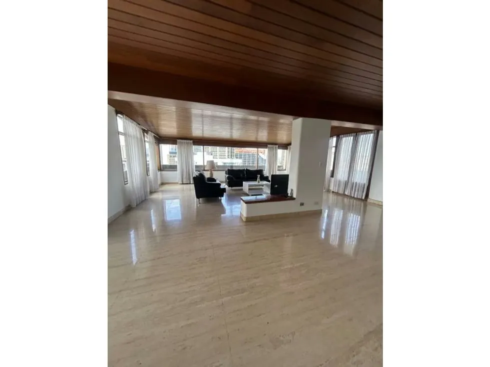 Alquilo PH duplex 400m2 Altamira 0945 - 4
