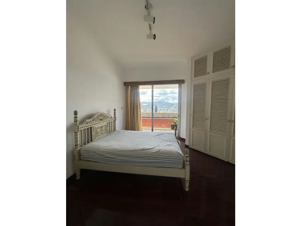 Alquilo PH duplex 400m2 Altamira 0945 - 9