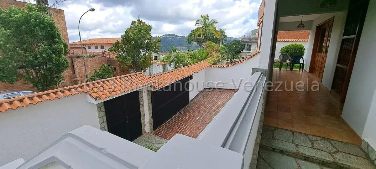 Casa (Multipes Niveles) en Venta en Los Samanes, Distrito Metropolitano - 20