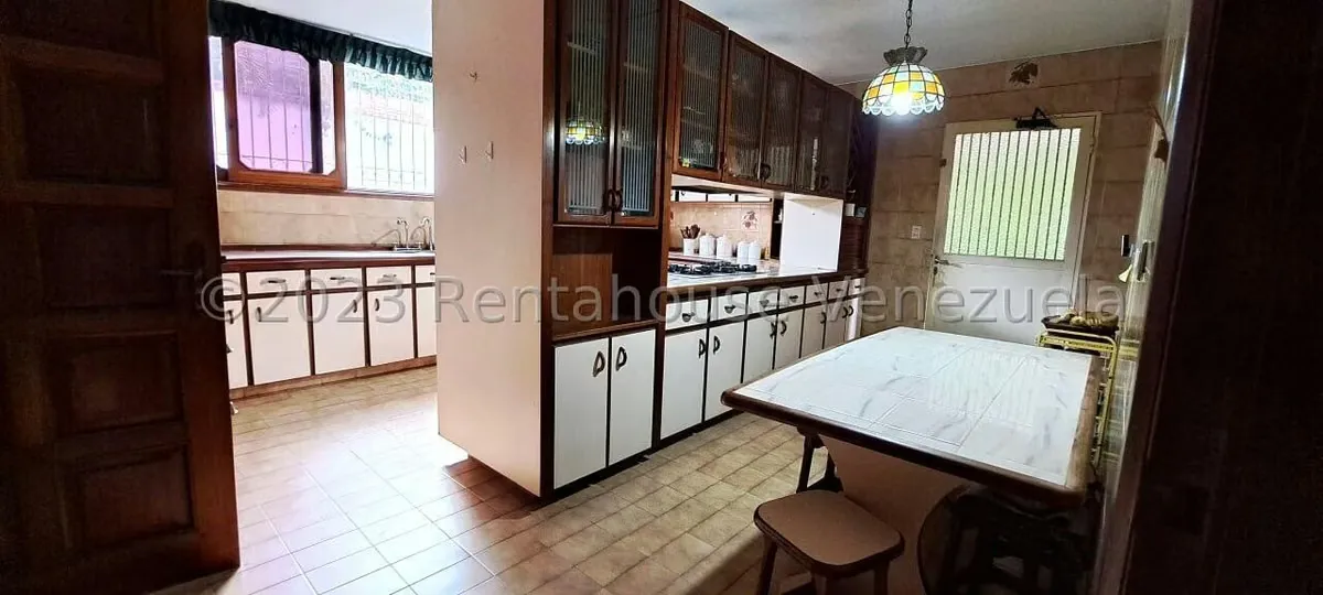 Casa (Multipes Niveles) en Venta en Los Samanes, Distrito Metropolitano - 26