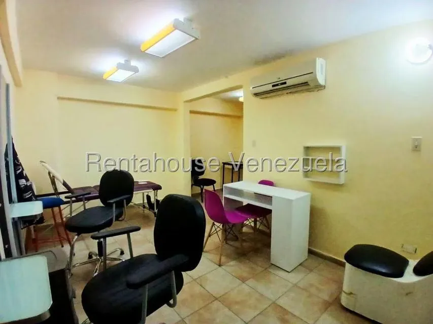Local Comercial en Alquiler en Avenida Páez, Aragua - 11
