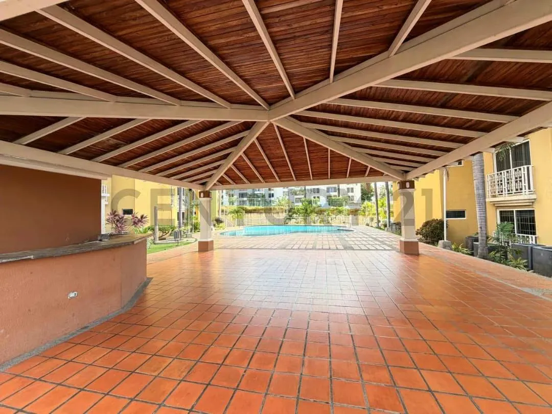 En Venta exclusivo Apartamento Puerto La Cruz - 14