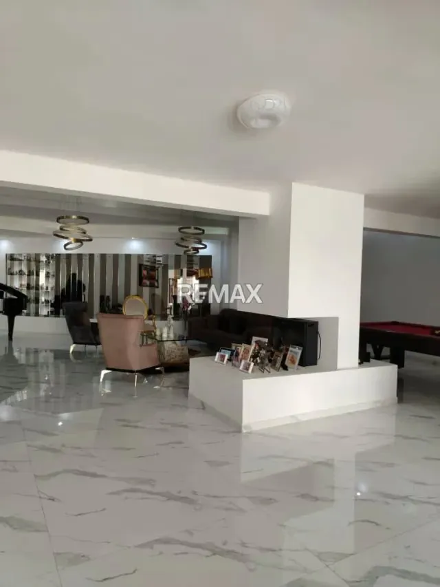 Venta de casas en Colinas de Santa Rosa - 5
