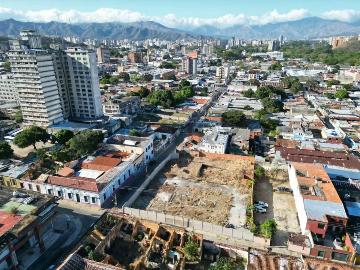Terreno con Proyecto de Inversión en el Centro de Valencia - 5