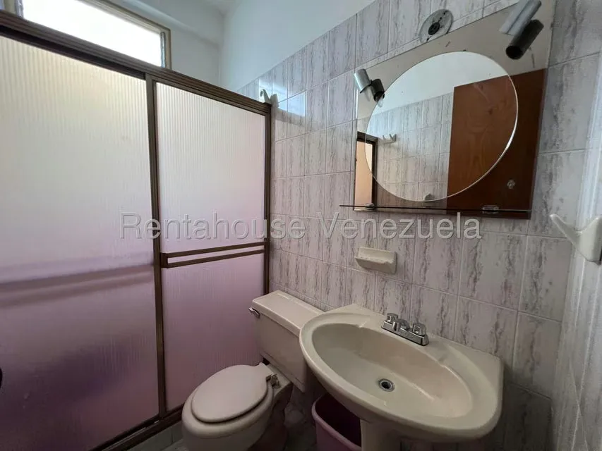 Casa (1 Nivel) en Alquiler en La Orquidea, Aragua - 19