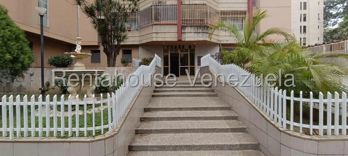 Apartamento (1 Nivel) en Venta en El Paraiso, Distrito Metropolitano - 2