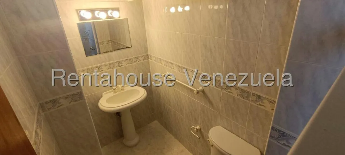 Apartamento (1 Nivel) en Venta en El Paraiso, Distrito Metropolitano - 16