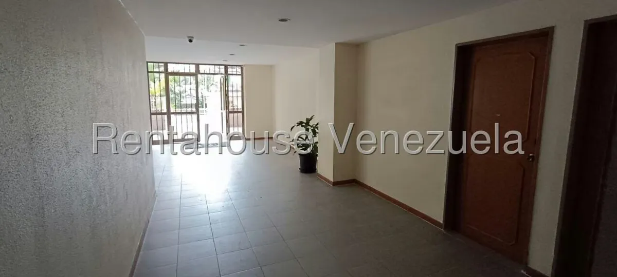 Apartamento (1 Nivel) en Venta en El Paraiso, Distrito Metropolitano - 24