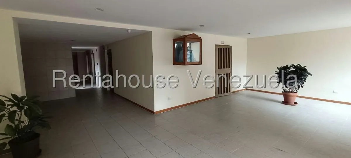 Apartamento (1 Nivel) en Venta en El Paraiso, Distrito Metropolitano - 25