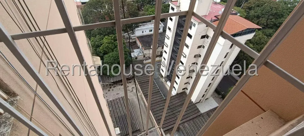 Apartamento (1 Nivel) en Venta en El Paraiso, Distrito Metropolitano - 10