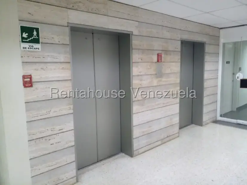 Comercial (Oficina) en Alquiler en 5 de Julio, Zulia