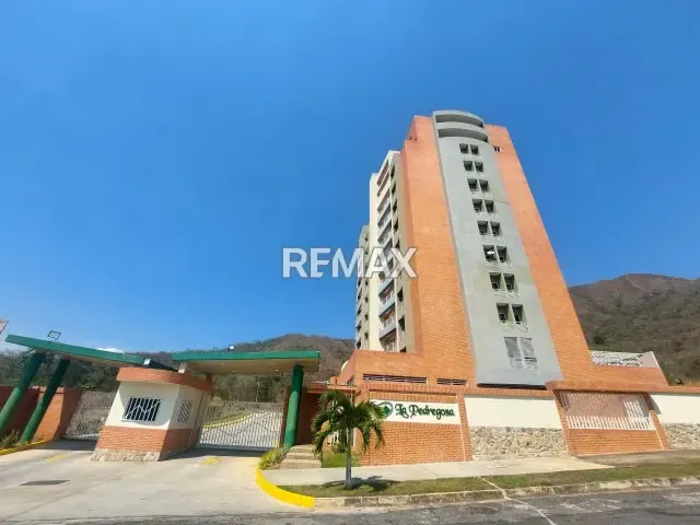 Venta Apartamento en Res. La Pedregosa - 17