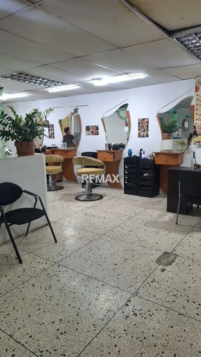 Local en venta CC Eriana - 6