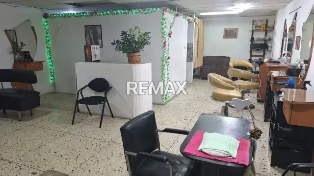 Local en venta CC Eriana - 8