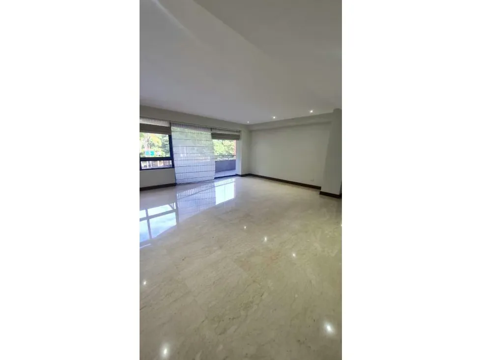Vendo penthouse 350m2 La Lagunita 5919 - 3