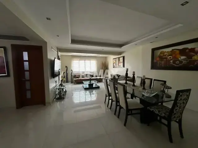 APARTAMENTO EN VENTA, URB. SAN JACINTO