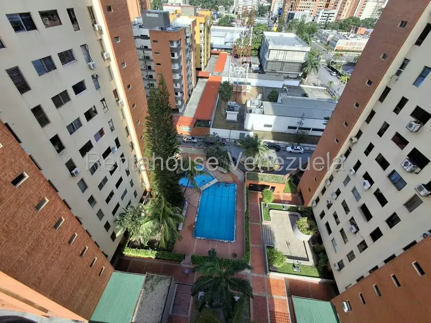 Apartamento (1 Nivel) en Venta en El Parque, Lara - 30