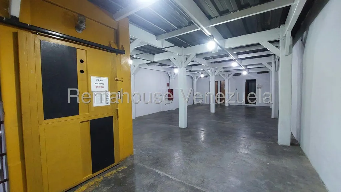 Local Comercial en Alquiler en Prado de Maria, Distrito Metropolitano - 32