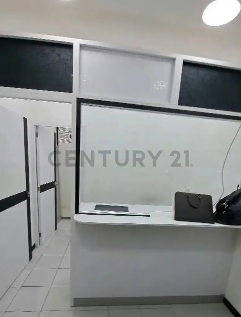 Oportunidad de local Remodelado en alquiler - 9