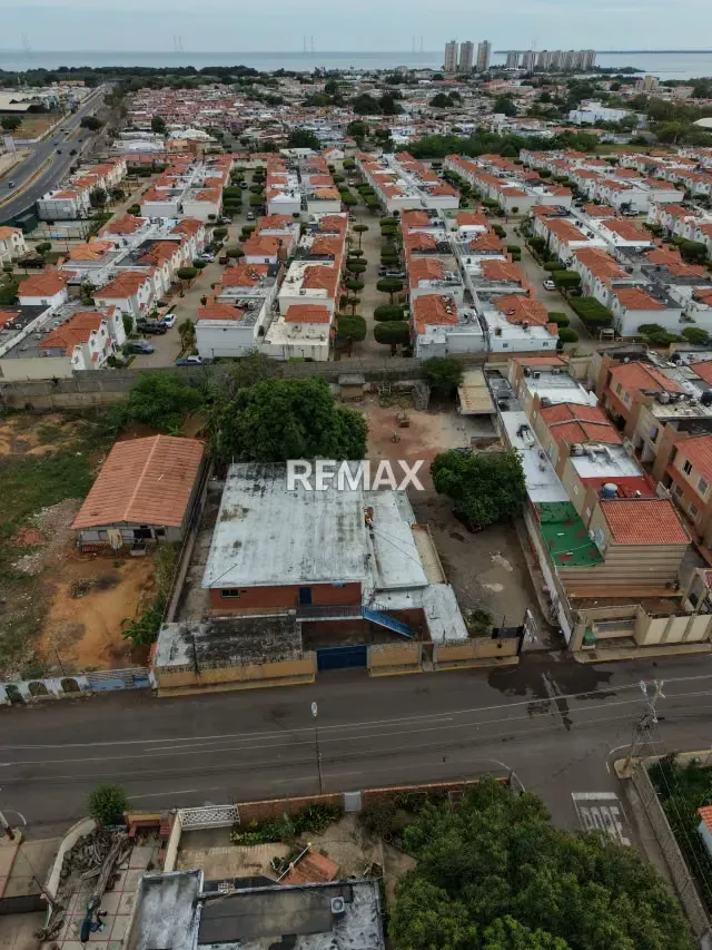 Alquiler de Local Comercial en Sector Canchancha muy cerca del Sambil Maracaibo Zulia - 7